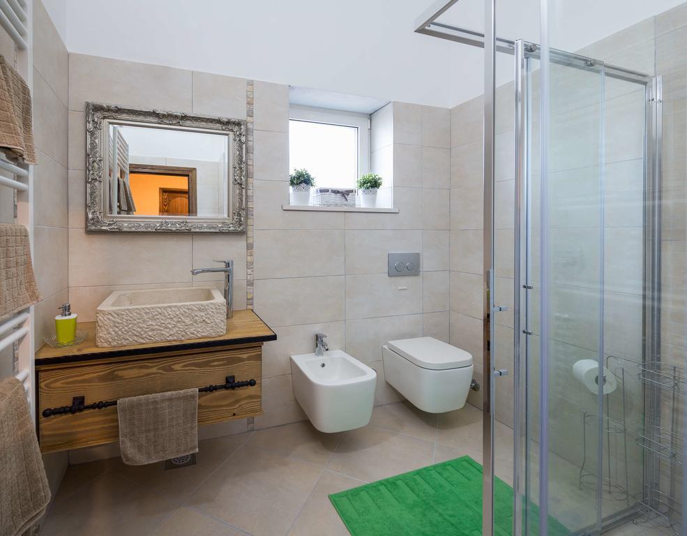 Villa Stonegate Estate - Bonus, Dvije Vile Jedna Cijena! Opatija Exteriör bild
