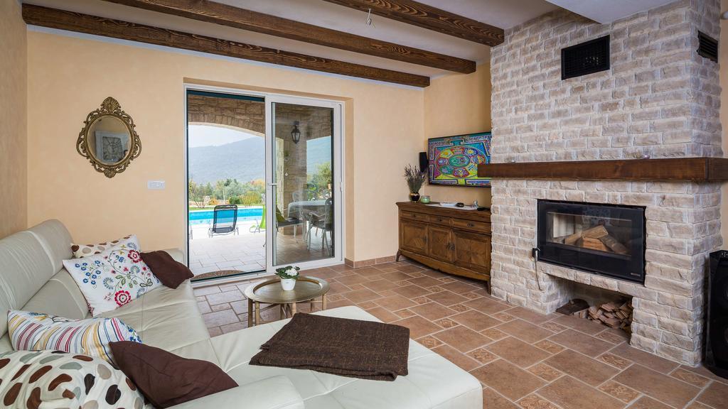 Villa Stonegate Estate - Bonus, Dvije Vile Jedna Cijena! Opatija Exteriör bild